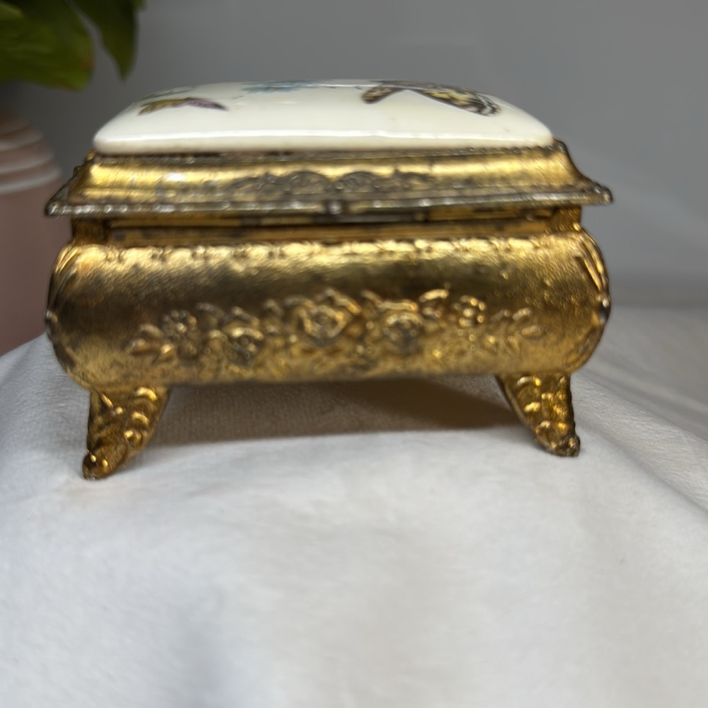 Antique trinket box - Picture 8 of 11